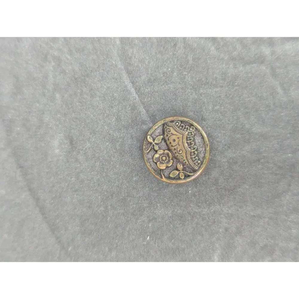 LOT C of 10 Antique Vintage Victorian Brass Mixed Materials Buttons ESTATE FIND